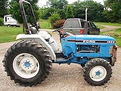 Ford compact tractor salvage #8