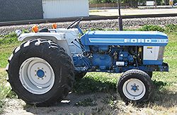 Ford compact tractor salvage #2