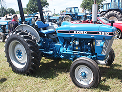 3910 Ford tractor data