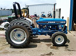 Salvage ford tractor 4610 #7