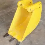 John Deere 18 Bucket