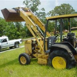 SALVAGE FORD 555D BACKHOE FOR PARTS GULF SOUTH EQUIPMENT SALES BATON ROUGE LOUISIANA