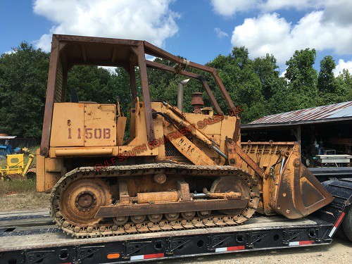 SALVAGE CASE1150b crawler loader FOR PARTS GULF SOUTH EQUIPMENT SALES BATON ROUGE LOUISIANA