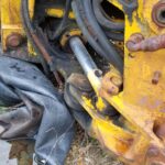 E6NNB579AA 555 555A/B BACKHOE SWING CYLINDER, USED SAME ON RIGHT AND LEFT