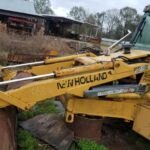 555E SERIES BACKHOE LOADER LIFT ARMS/FRAME GOOD USED TO PULL AND CHECK