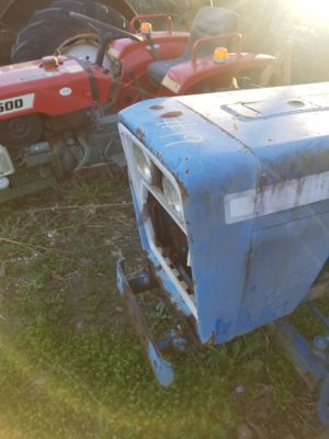 USED FORD 1300 NOSE CONE