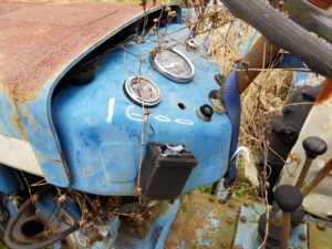 USED FORD 1600 DASH COWL, WITH INSTRUMENTS