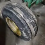USED DEERE 2640 FRONT WHEEL