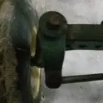 USED DEERE 2640 LEFT HAND STEERING ARM