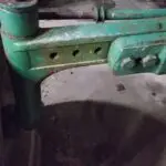USED DEERE 2640 RIGHT HAND FRONT AXLE KNEE