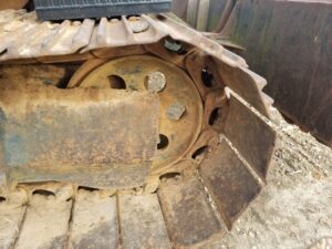 USED CAT 307SSR FRONT IDLER
