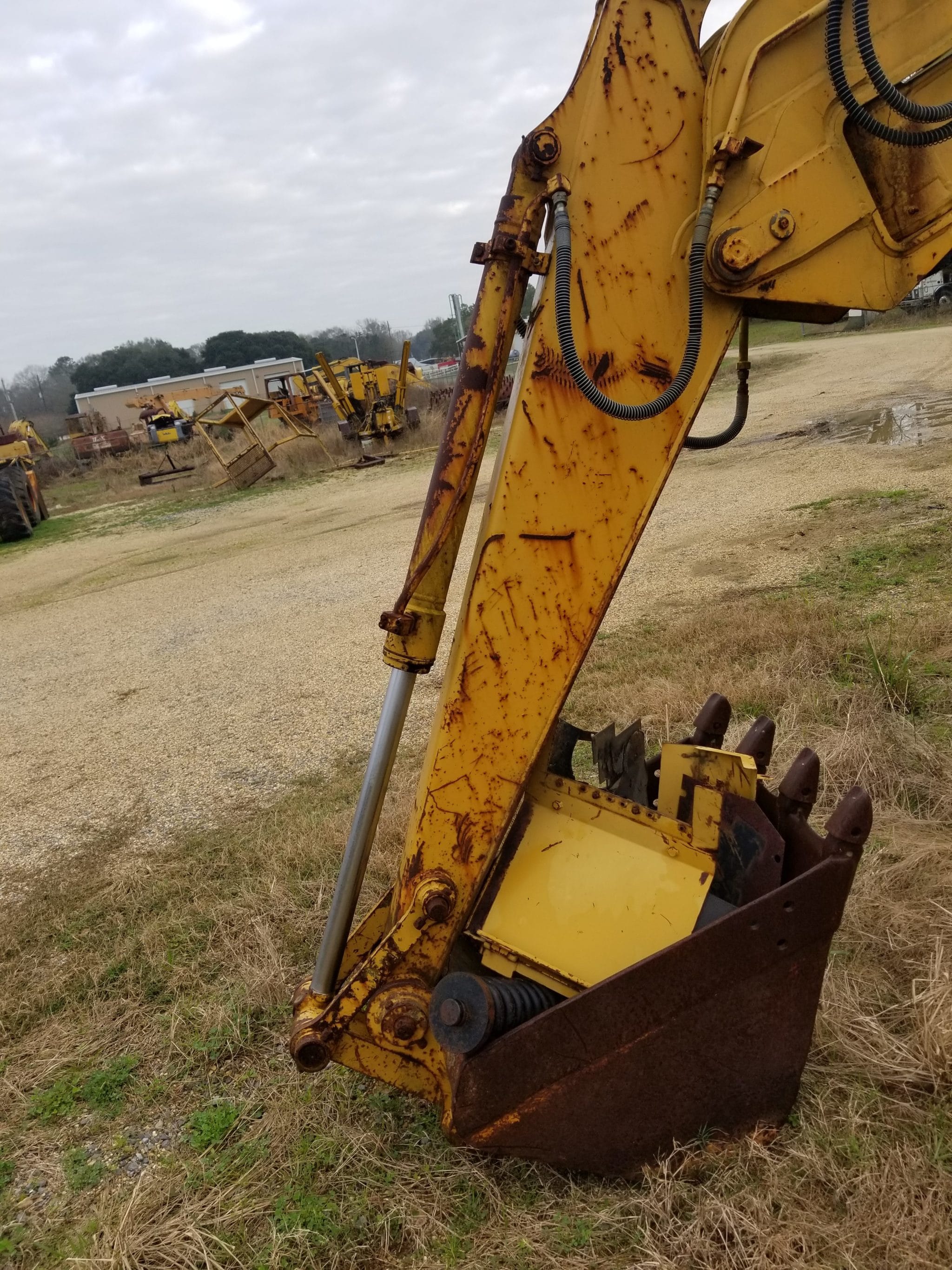 CAT 307SSR EXCAVATOR DIPPER ARM / STICK ASSEMBLY Gulf South Equipment