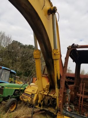 CAT 315BL BOOM LIFT CYLINDER, LEFT OR RIGHT HAND - PRICE IS FOR ONE CYLINDER
