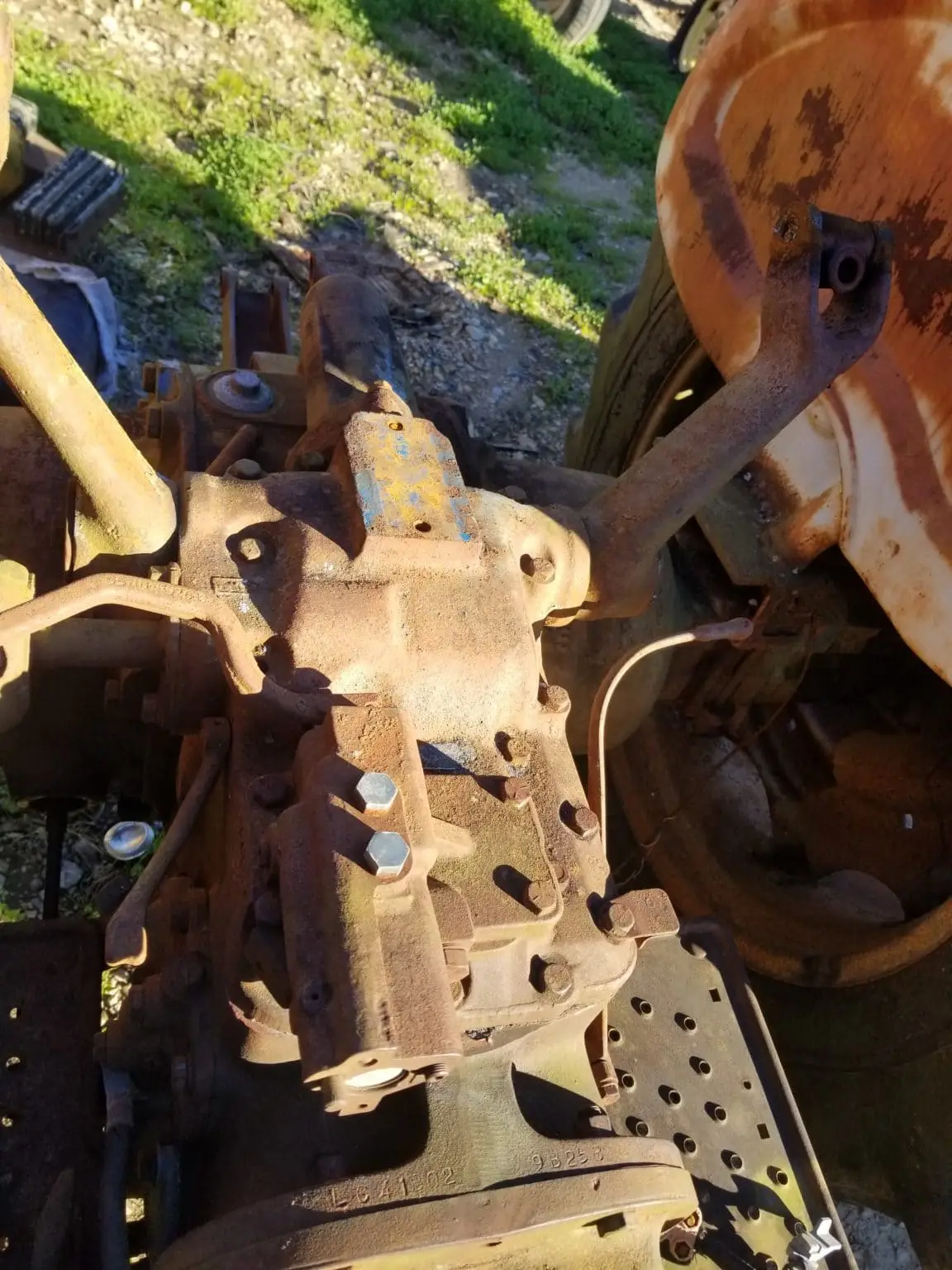 USED FORD 3000 HYDRAULIC LIFT TOP