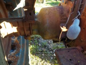 USED FORD 3000 REAR AXLE LOADED CORNER