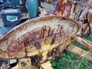 USED FORD 550 FENDER