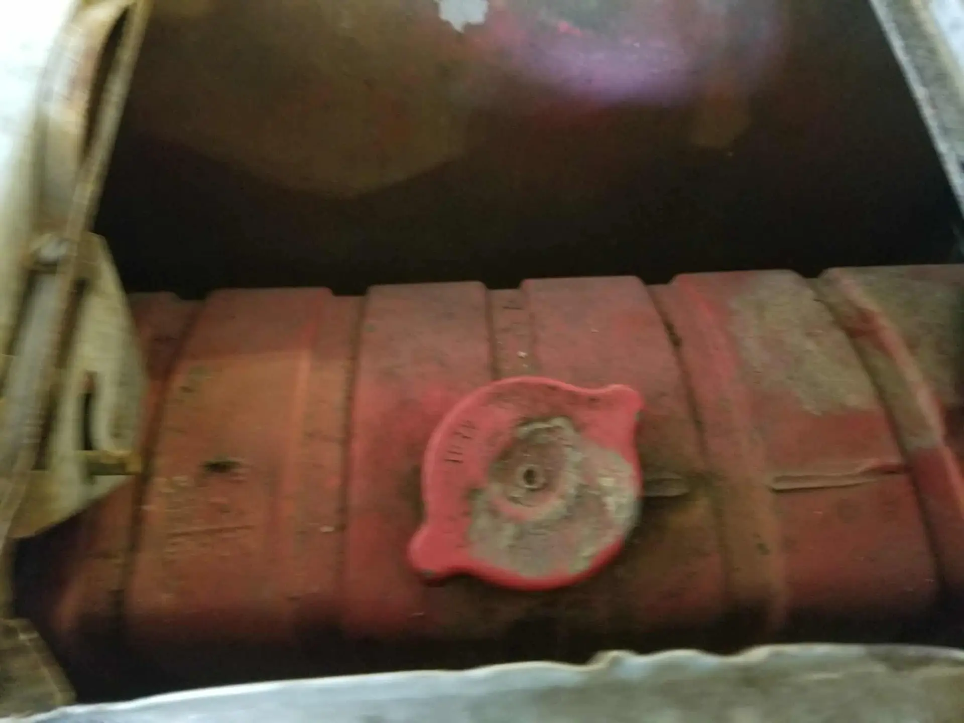 USED FORD 800 RADIATOR