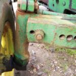 USED DEERE 820 RIGHT 2WD FRONT AXLE KNEE