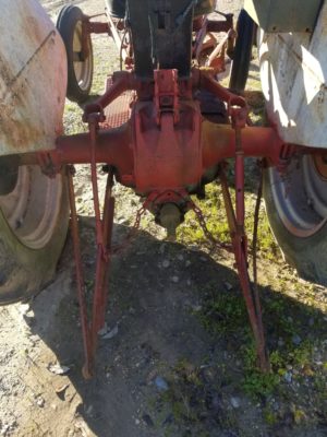USED FORD 8N 3-POINT HITCH SET