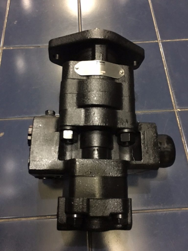 AT331223 DEERE 310SG BACKHOE HYDRAULIC PUMP, NEW NONOEM Gulf South