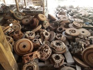 USED CLUTCH FLYWHEELS AND PRESSURE PLATES FOR VARIOUS APPLICATIONS 2