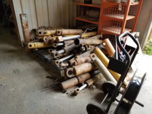 HYDRAULIC CYLINDER CORES - SEVERAL MAKES AND MODELS
