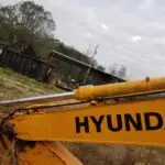 HYUNDAI ROBEX EX210LC-9 DIPPER ARM CYLINDER (LIES ATOP MAIN BOOM)
