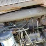 USED FORD 30 SERIES 201ci INTAKE MANIFOLD