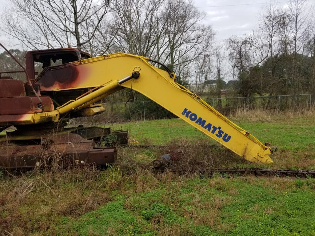 KOMATSU PC220-8 MAIN BOOM LIFT CYLINDER LEFT OR RIGHT - PRICE IS FOR ...