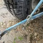 USED FORD 1320 LOWER LIFT ARM