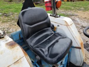 USED FORD 1320 SEAT