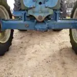 USED FORD 7610 4WD FRONT AXLE ASSEMBLY