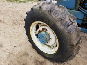 USED FORD 7610 4WD FRONT WHEEL