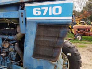 USED FORD 7610 R/H GRILLE