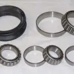 PV735 DRESSER BEARING AND SEAL KIT, FINAL DRIVE TD7 TD7C TD7E 100 100C 100E