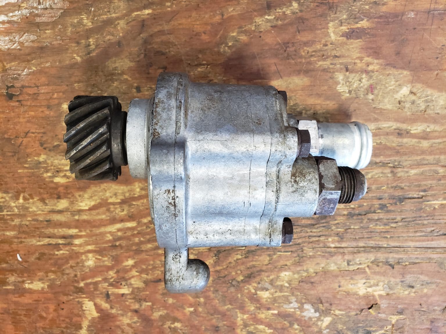 D35016 CASE 450B TRANSMISSION CHARGE PUMP GOOD USED Gulf South Equipment Sales