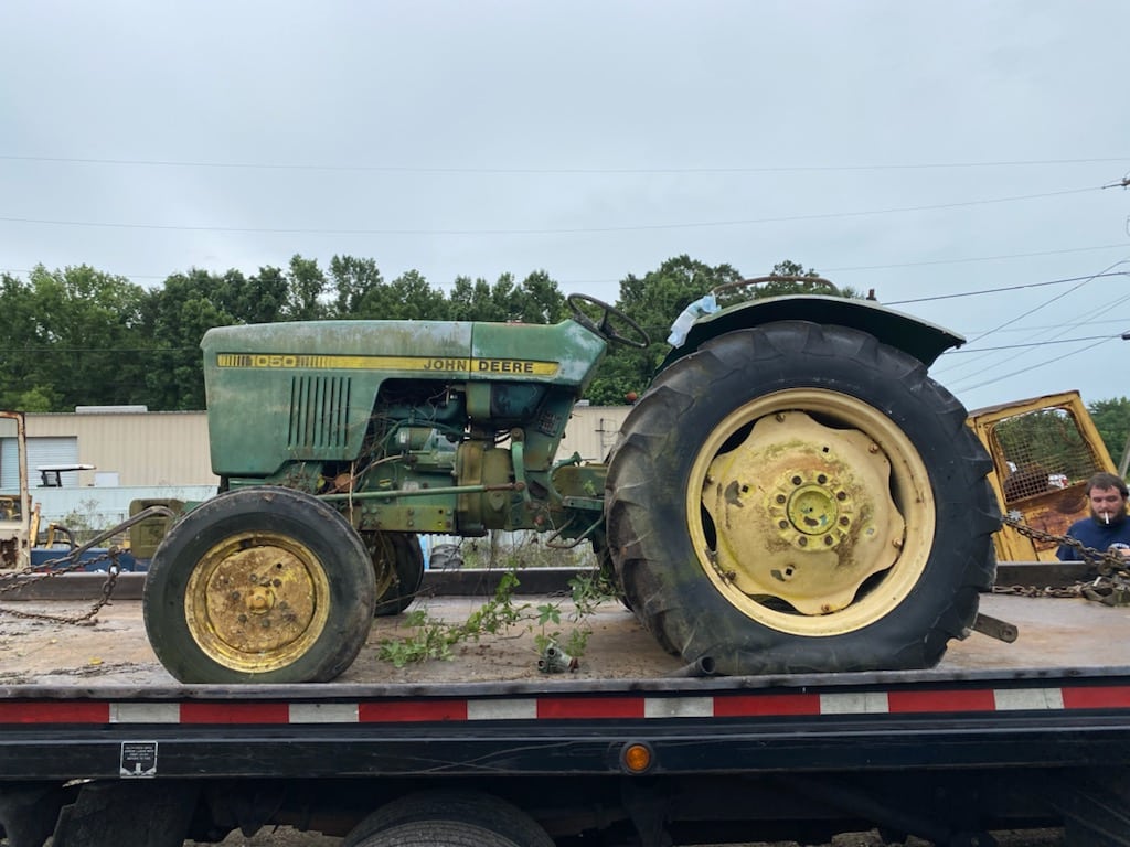 John Deere 1050 2wd Tractor For Salvage gulf south equipment sales baton rouge louisiana