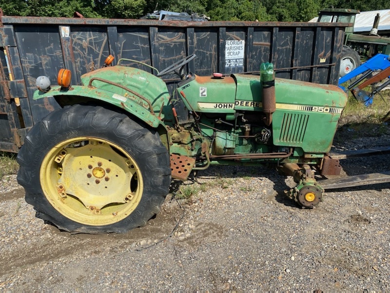 John Deere 950 4wd Tractor for Salvage