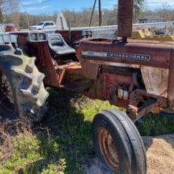 Case / International 424 Tractor for salvage gulf south equipment sales baton rouge louisiana