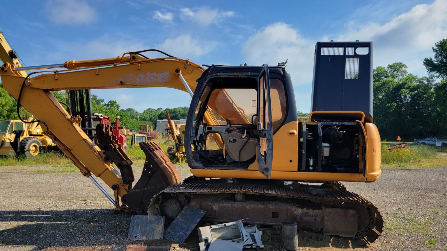 case excavator for salvage with open access doors at gulf south equipment sales baton rouge louisiana