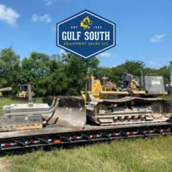 Komatsu D39P-1 Dozer in for Parts.  Serial # 4750004P096181. Located in Baton Rouge, Louisiana. Added in July 2023.