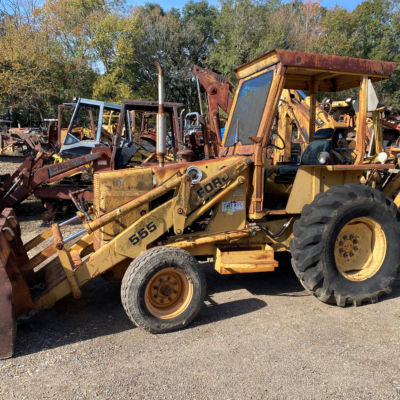 Ford 555 Backhoe in for Parts