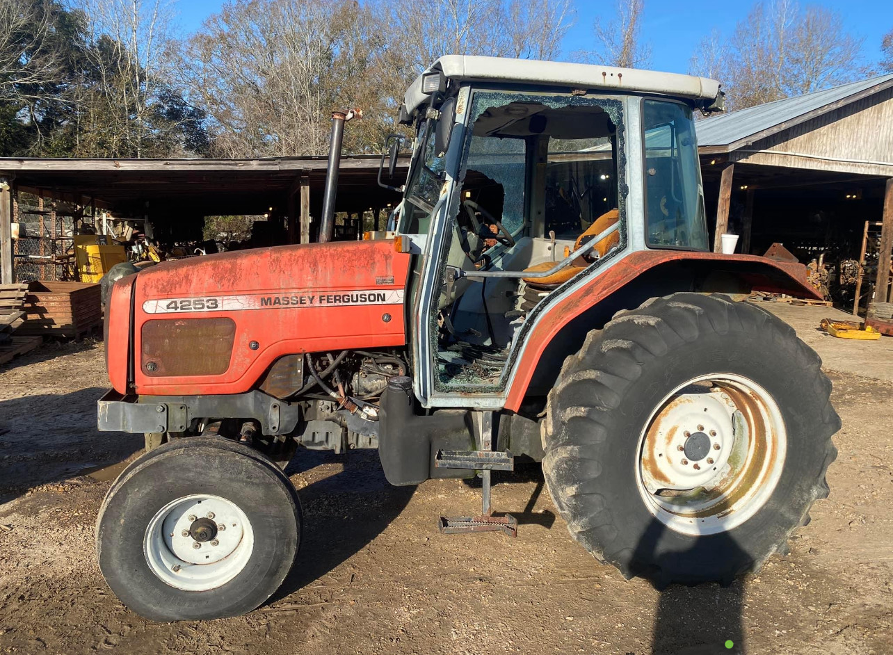 Massey Ferguson 4253 Tractor in for Parts