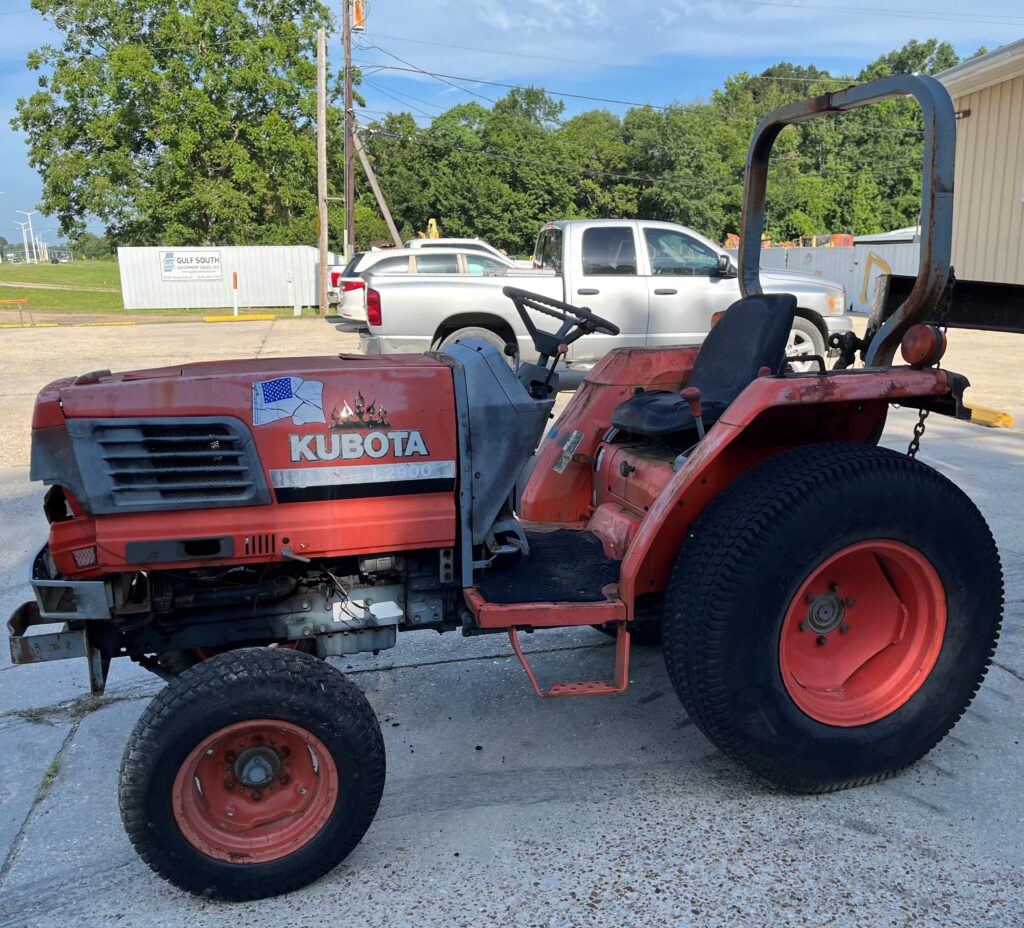 Kubota L2900 In For Parts