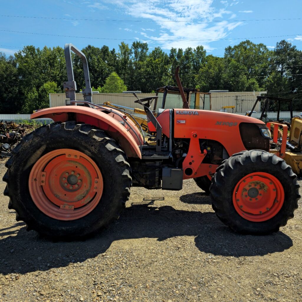 Kubota M108S Tractor in for parts