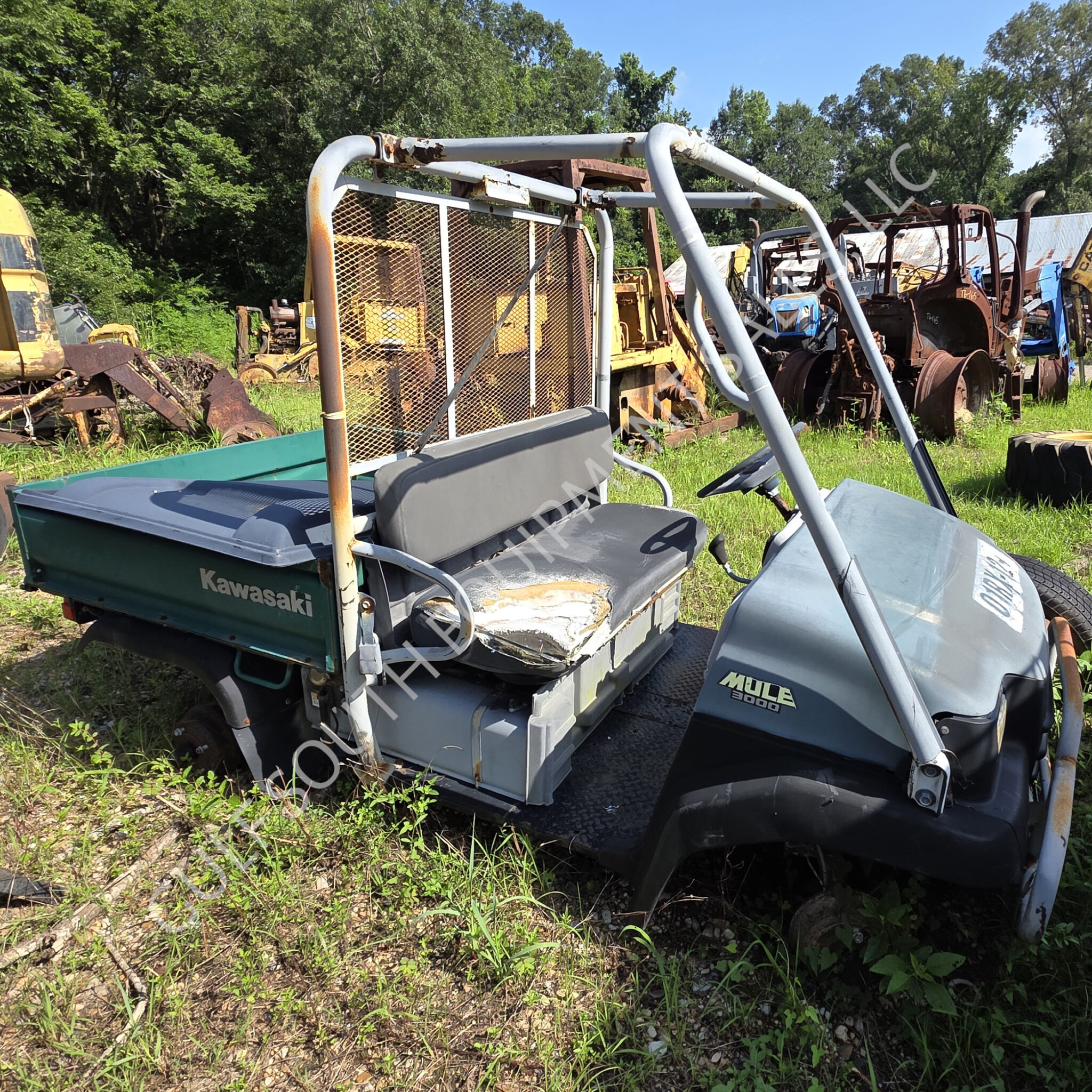 Kawasaki Mule 3000 UTV in for Salvage